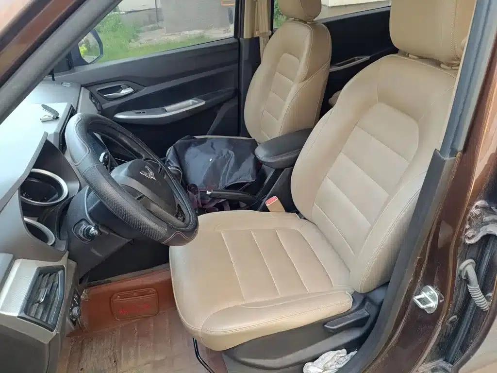 Wuling Hongguang 2018 1.5L S Comfort Model L2B — миниатюра 8