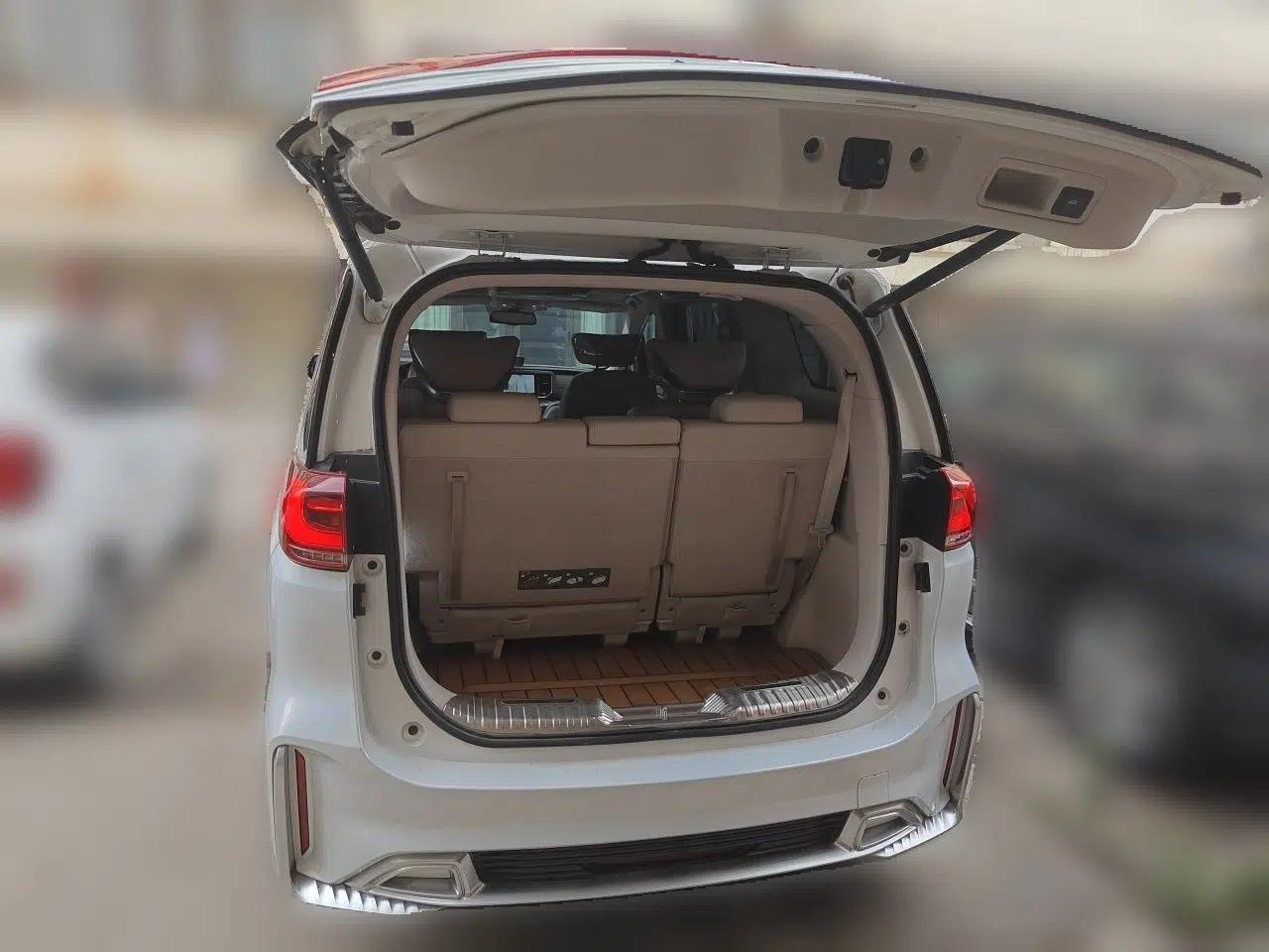 GAC Trumpchi M8 2020 Flagship Model 390T Prestige Edition — миниатюра 19