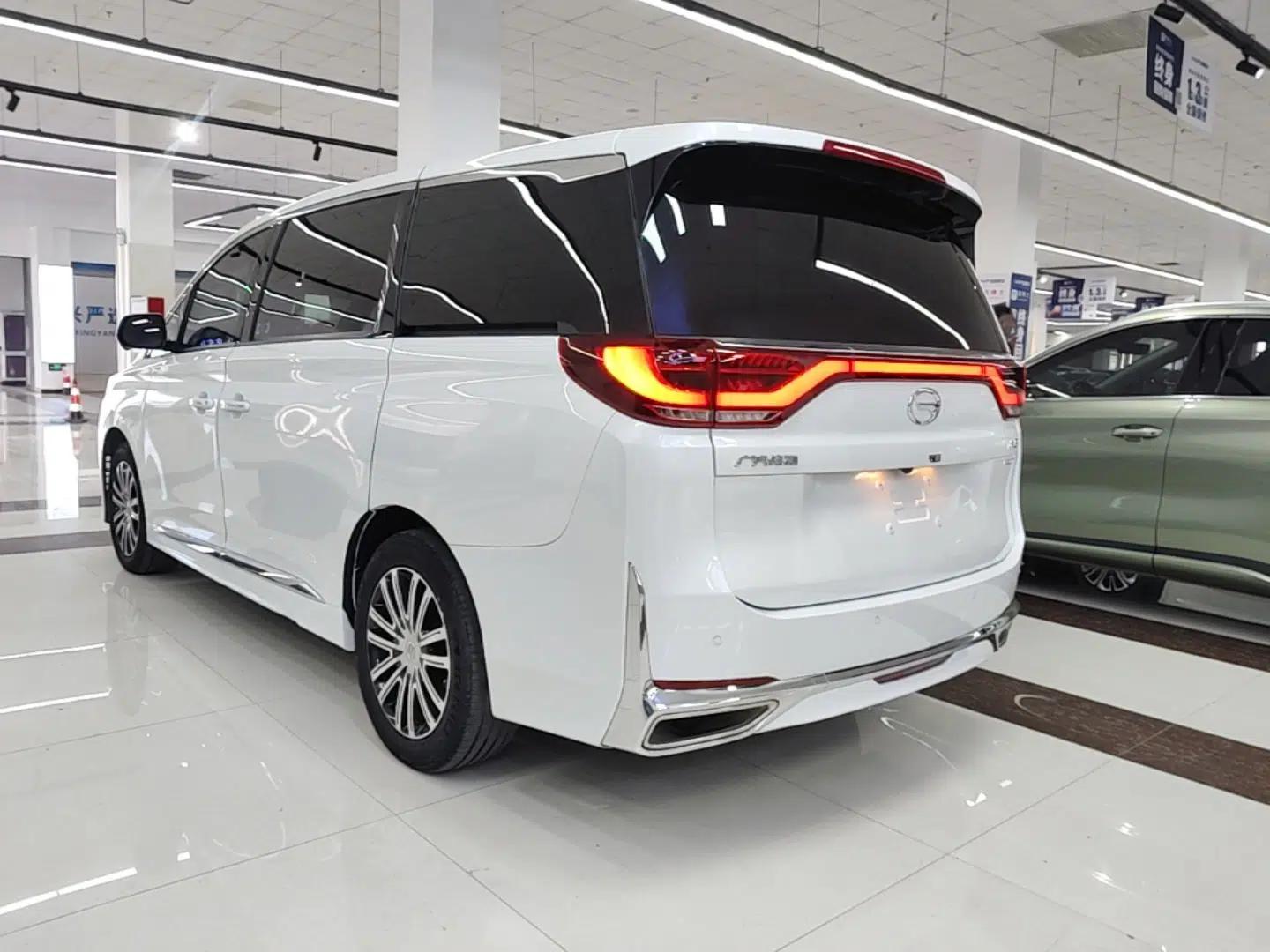GAC Trumpchi M8 2023 Lingxiu Series 390T Prestige Edition — миниатюра 4