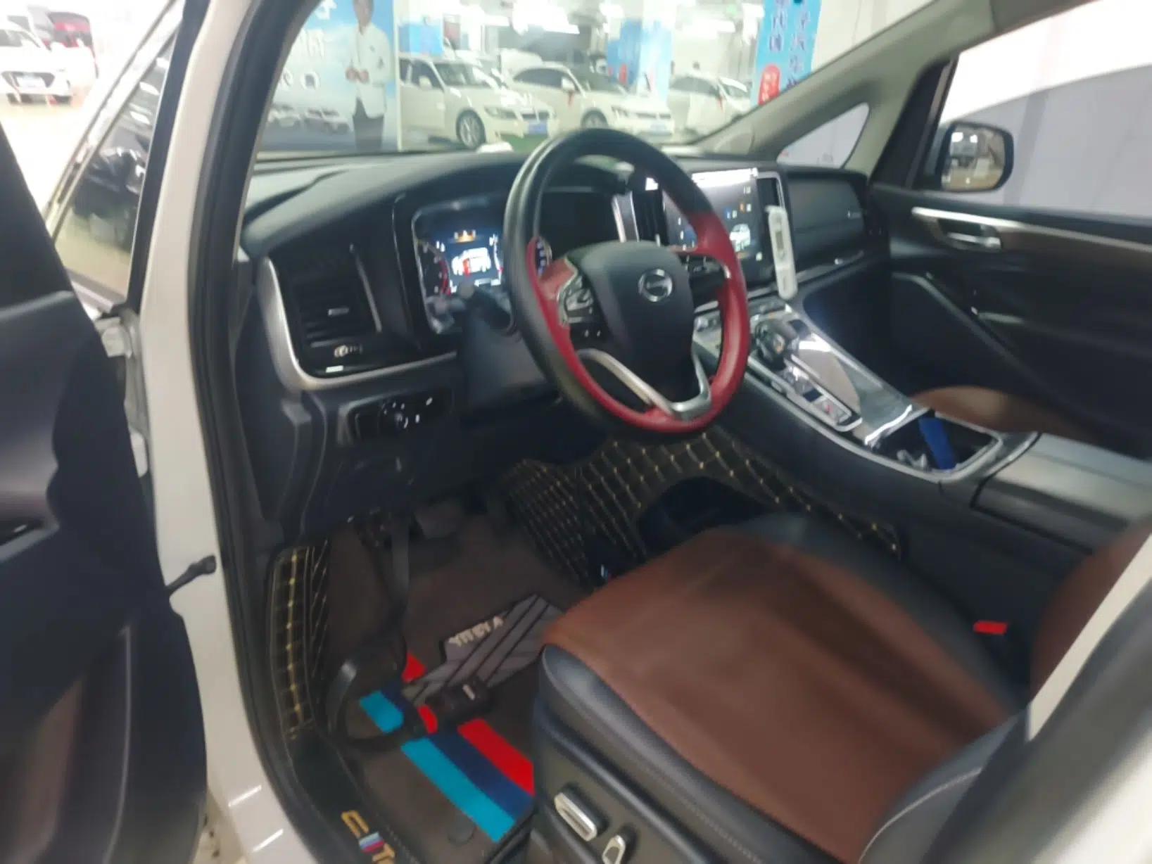GAC Trumpchi M8 2023 Lingxiu Series 390T Luxury Edition — миниатюра 18
