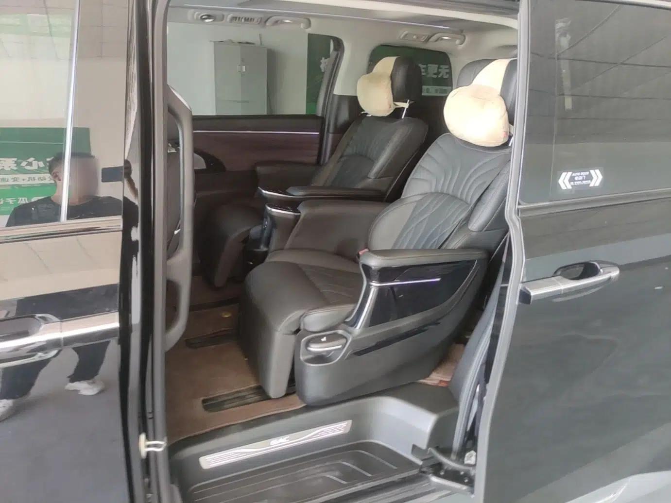 GAC Trumpchi M8 2024 Master Series 400T Ultimate Edition — миниатюра 20