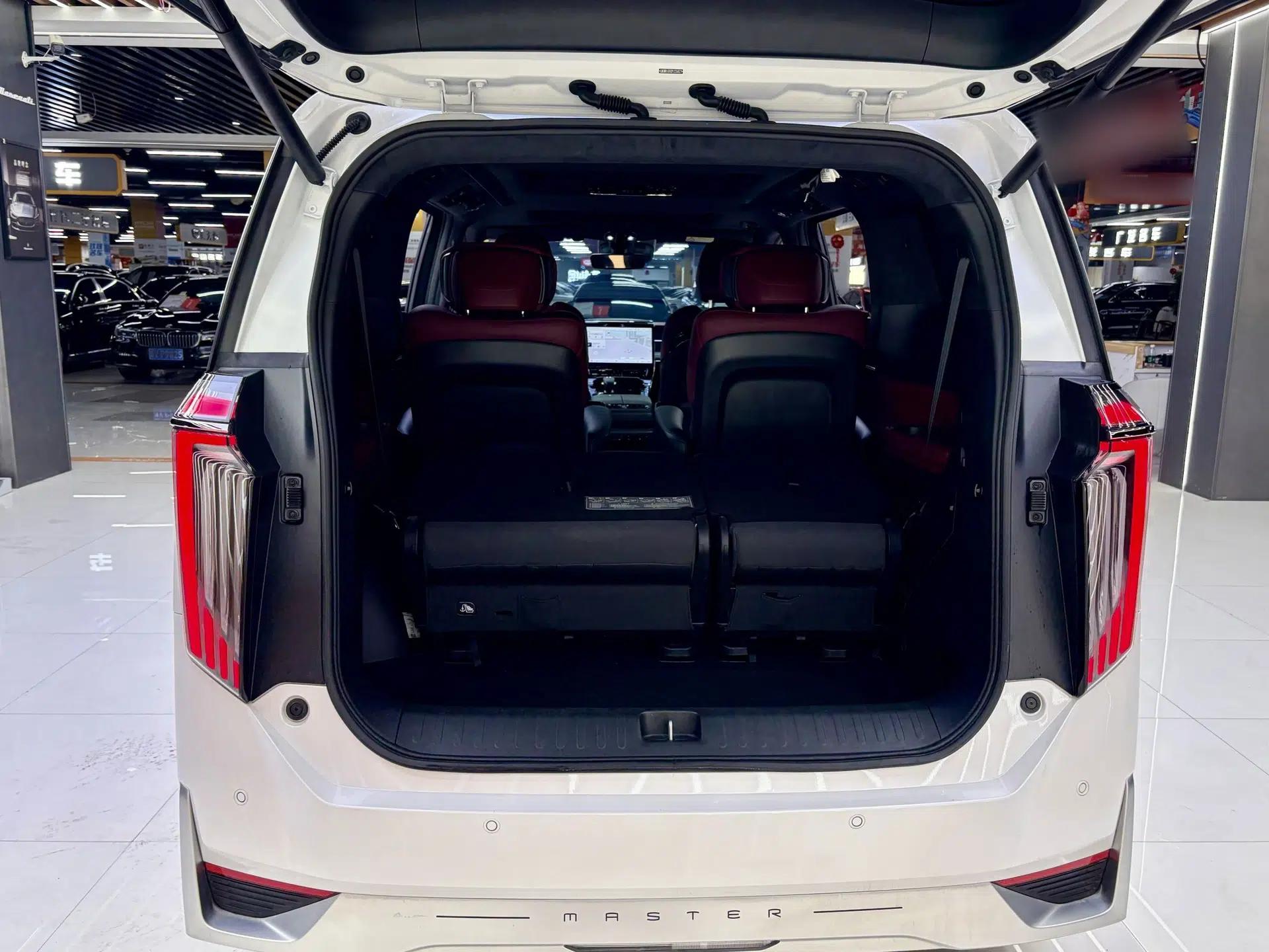 GAC Trumpchi M8 2023 Zongshi Series 400T Ultimate Edition — миниатюра 17