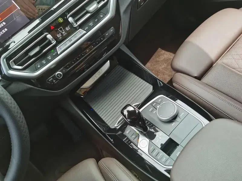 2022 BMW X3 xDrive25i M Sport Package — миниатюра 9