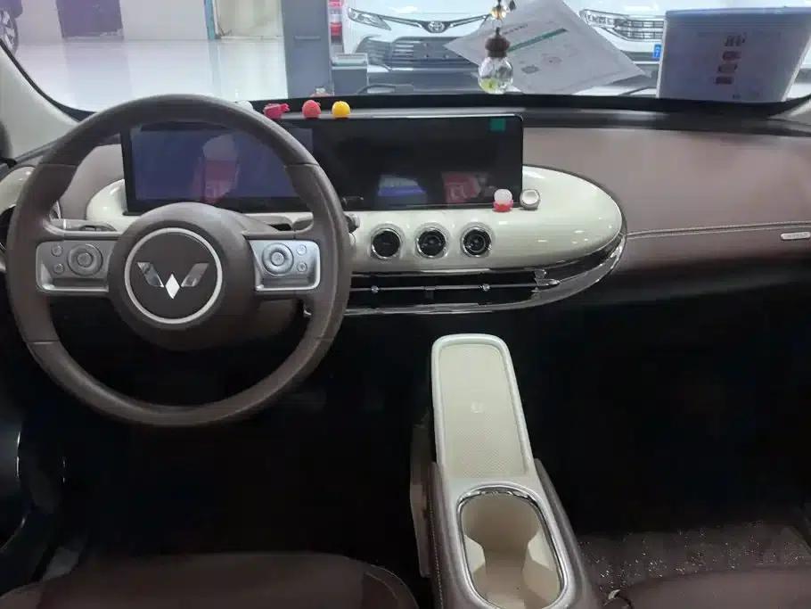 Wuling Bingo 2025 Model, 333km Range, Lingxi Connected Edition — миниатюра 12