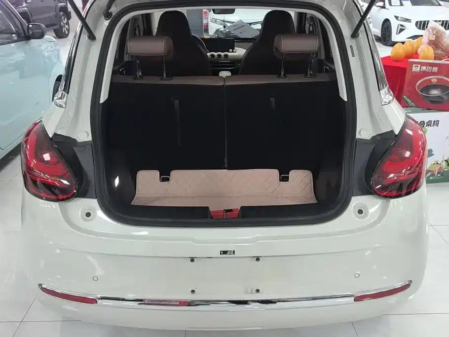 Wuling Bingo 2025 Model, 333km Range, Lingxi Connected Edition — миниатюра 4