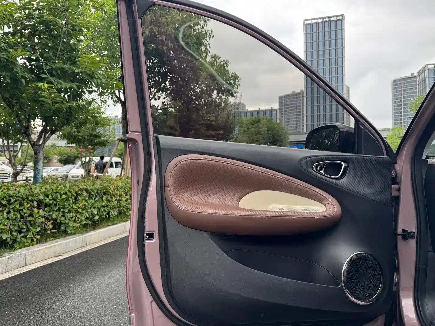 Wuling Bingo 2023 Model, 333km Range, Enjoy Edition — миниатюра 10