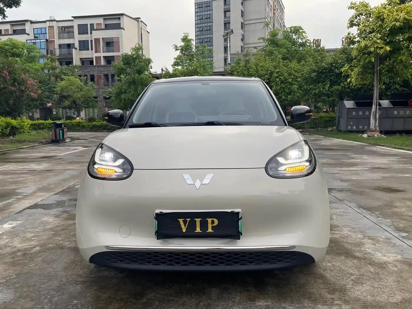 Wuling Bingo 2024 Model, 333km Range, Lingxi Connected Edition — миниатюра 2
