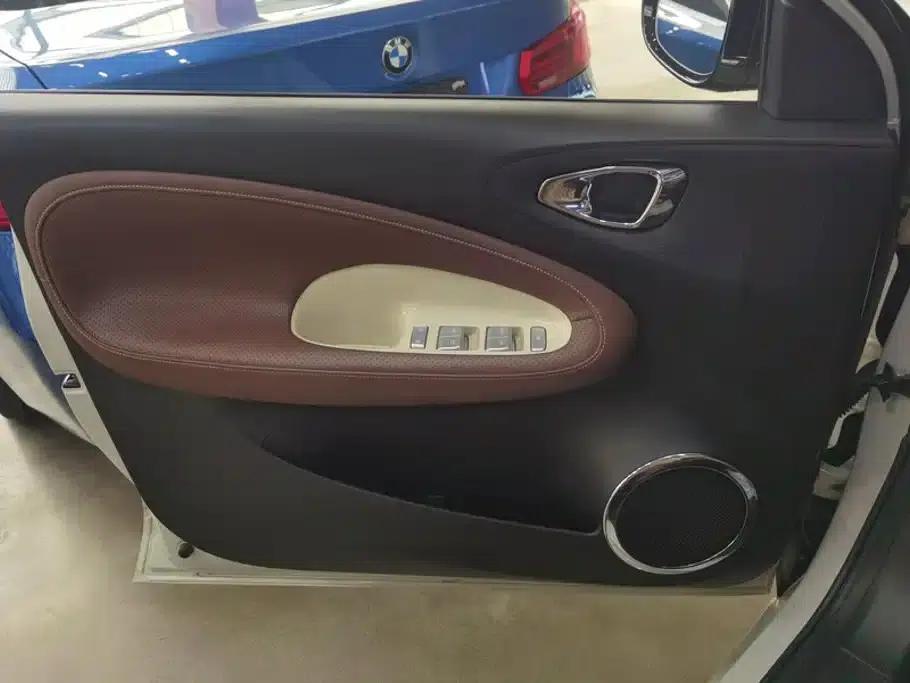 Wuling Bingo 2023 Model, 333km Range, Lingxi Connected Edition — миниатюра 7