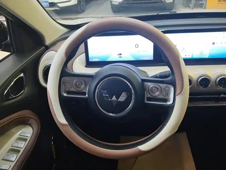 Wuling Bingo 2023 Model, 333km Range, Lingxi Connectivity+ Model — миниатюра 15