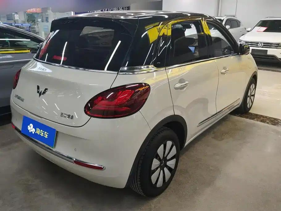 Wuling Bingo 2023 Model, 333km Range, Lingxi Connectivity+ Model — миниатюра 3