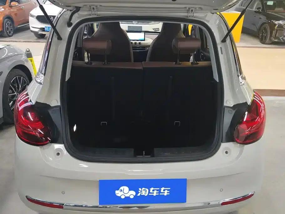Wuling Bingo 2023 Model, 333km Range, Lingxi Connectivity+ Model — миниатюра 4
