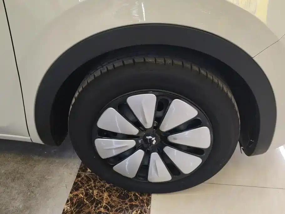 Wuling Bingo 2023 Model, 333km Range, Lingxi Connectivity+ Model — миниатюра 6