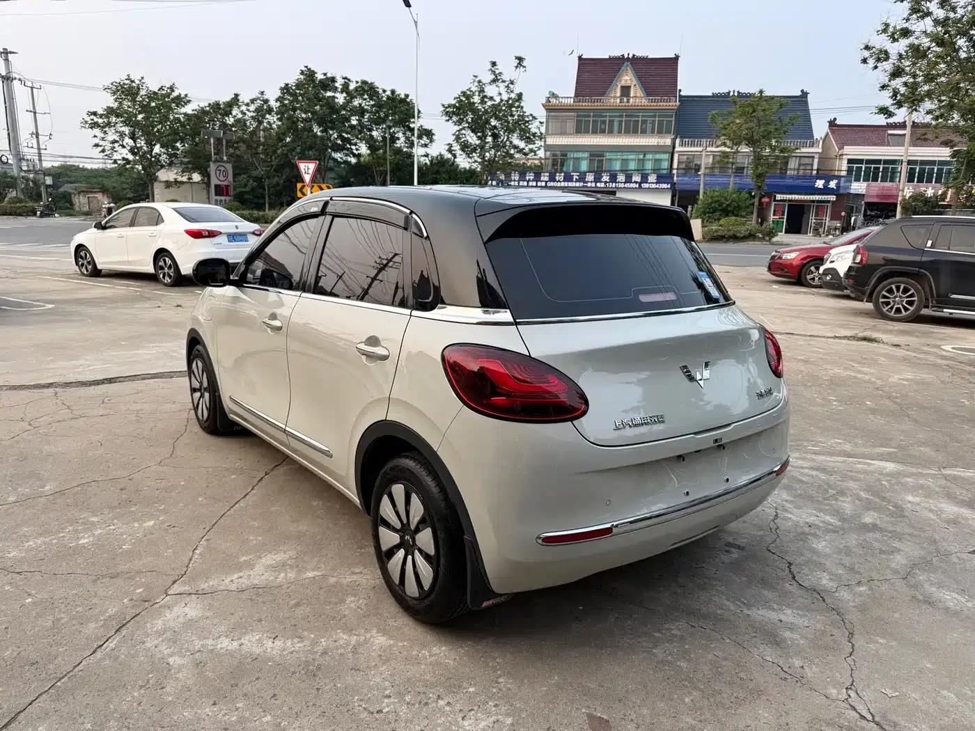 Wuling Bingo 2024 Model, 333km Range, Lingxi Connected Edition — миниатюра 8