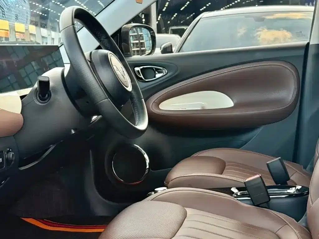 Wuling Bingo 2023 Model, 333km Range, Lingxi Connected Edition — миниатюра 7