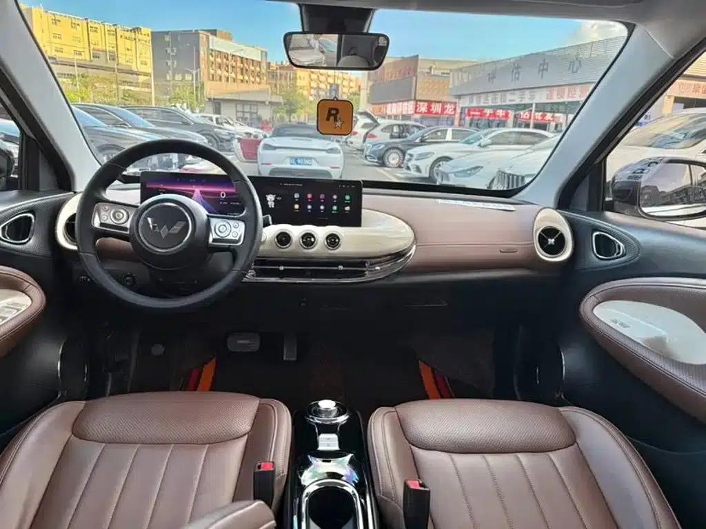 Wuling Bingo 2023 Model, 333km Range, Lingxi Connected Edition — миниатюра 8