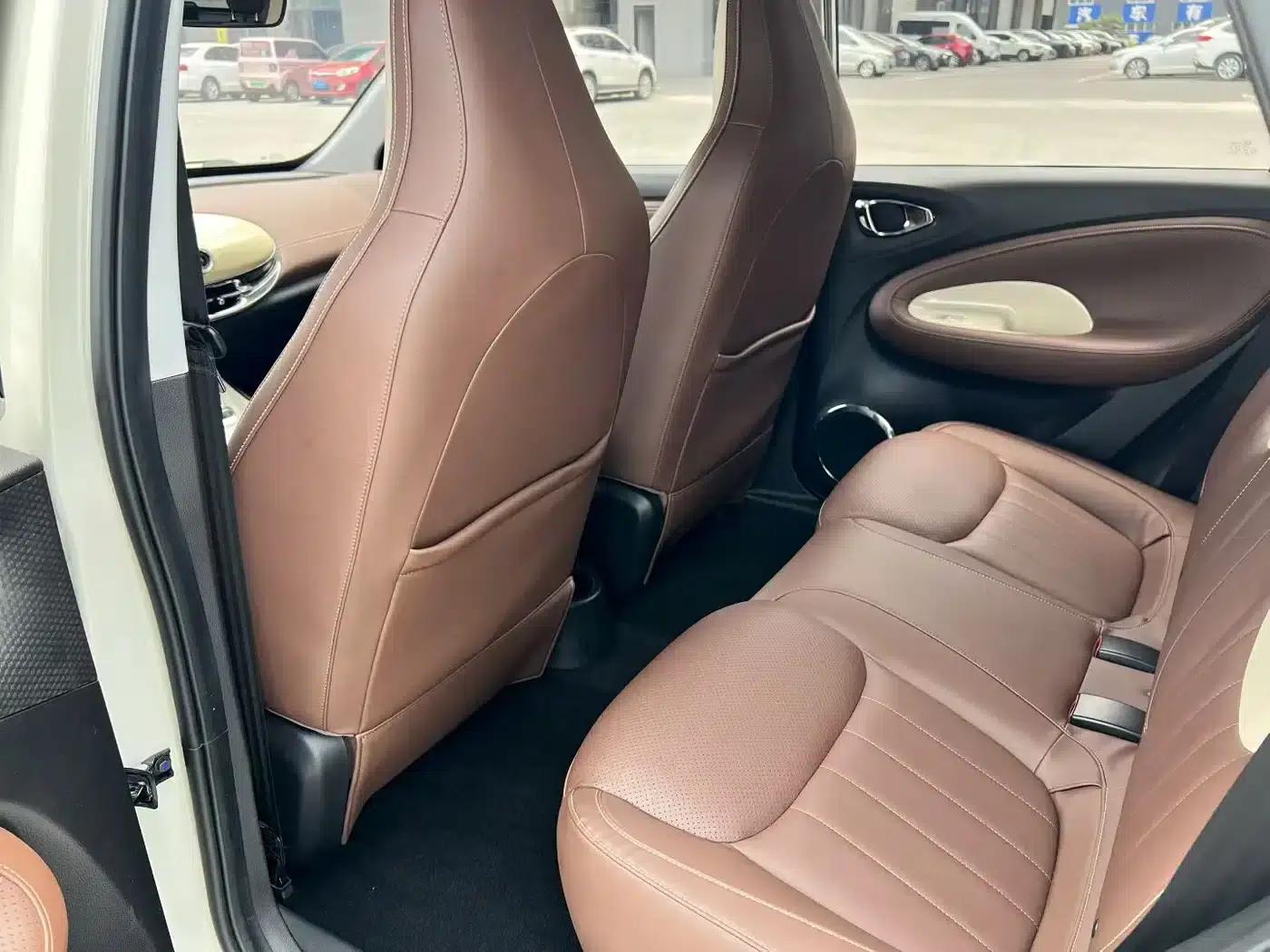 Wuling Bingo 2023 Model, 333km Range, Lingxi Connected Edition — миниатюра 6