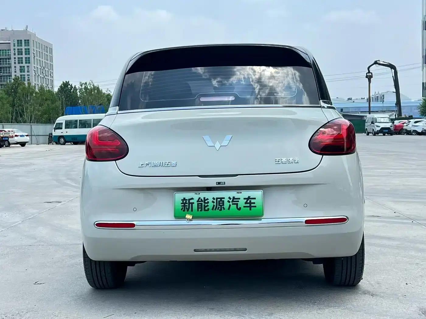 Wuling Bingo 2023 Model, 333km Range, Lingxi Connected Edition — миниатюра 9