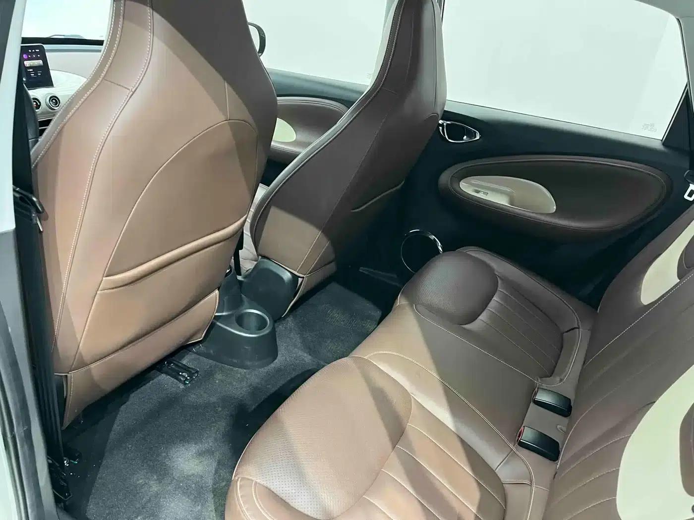 Wuling Bingo 2023 Model, 333km Range, Lingxi Connected Edition — миниатюра 12