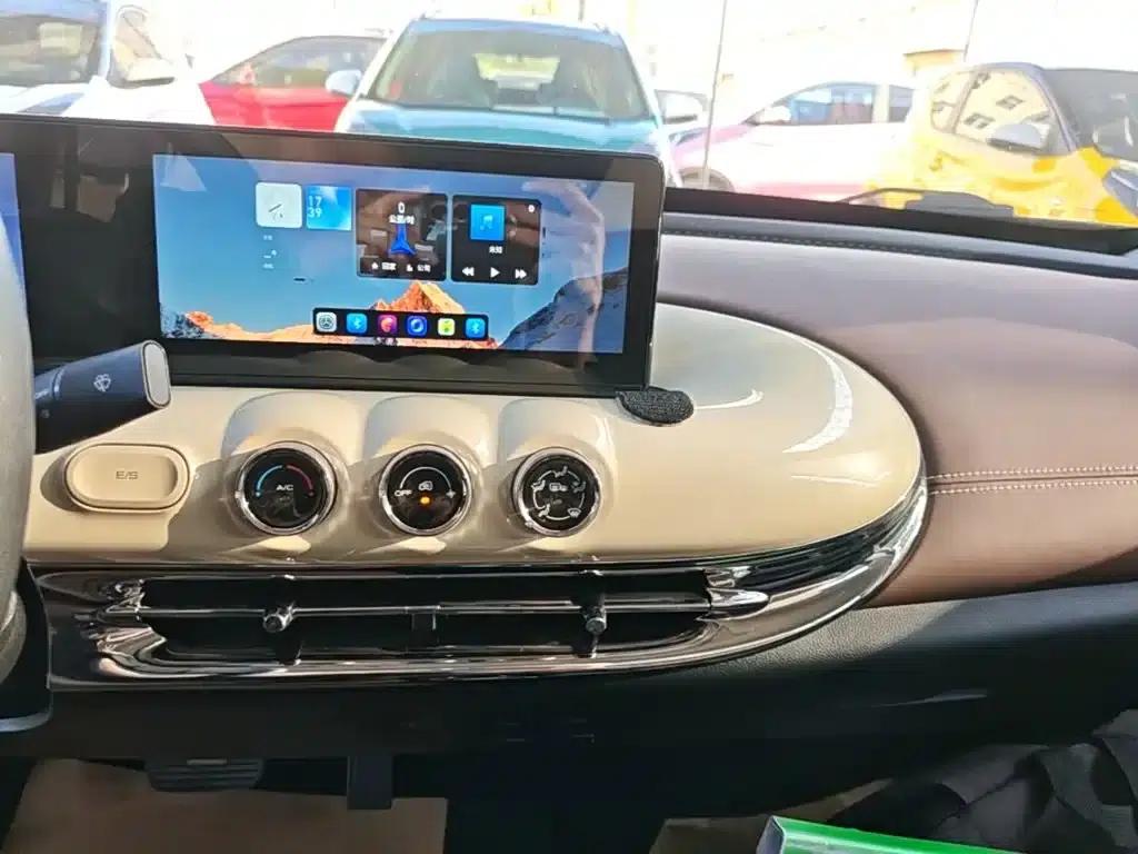Wuling Bingo 2023 Model, 333km Range, Enjoy Edition — миниатюра 13