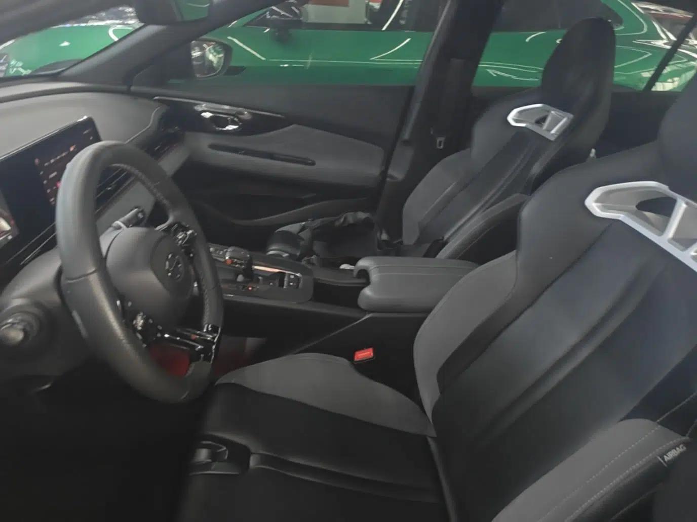 GAC Trumpchi EMPOW 2023 400T Automatic R MAX — миниатюра 17