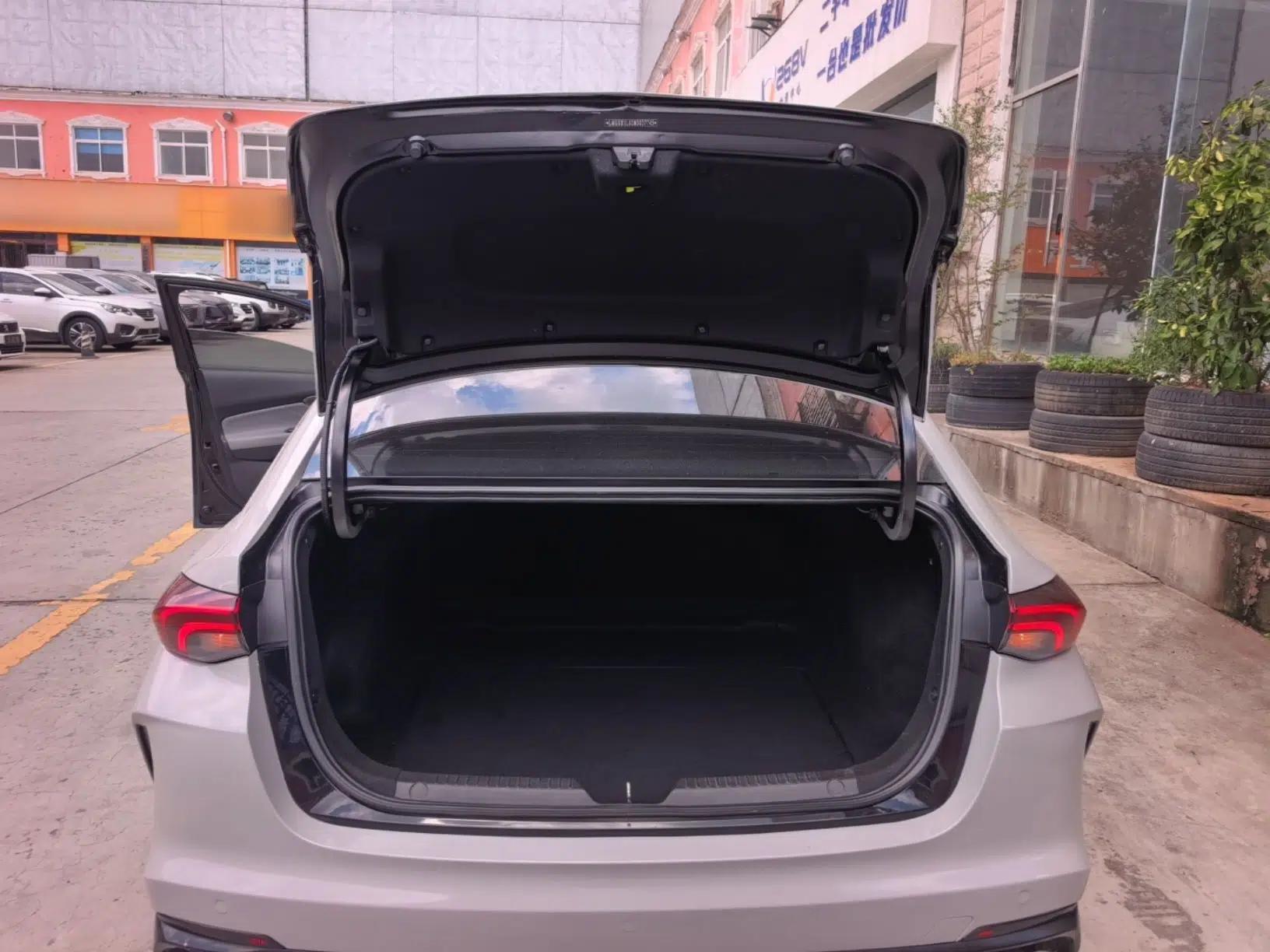 GAC Trumpchi EMPOW 2021 270T DCT J16 Version — миниатюра 31