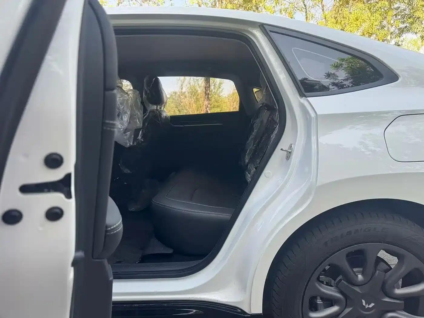 Wuling Xingguang 2024 Co-creation Edition 70 Standard Model — миниатюра 6
