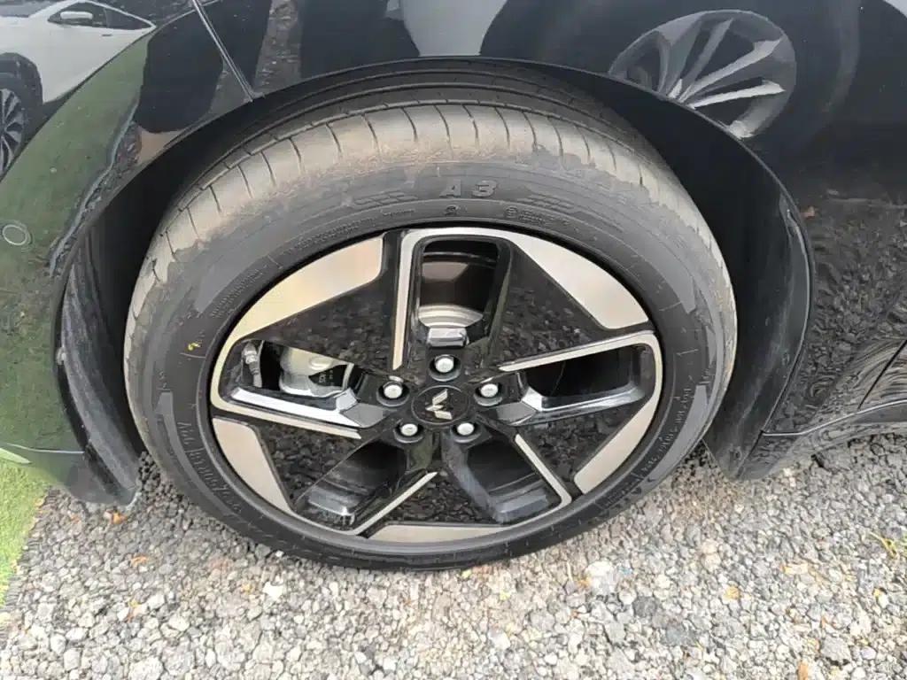 Wuling Xingguang 2025 Model 610km Smart Flagship Edition — миниатюра 23