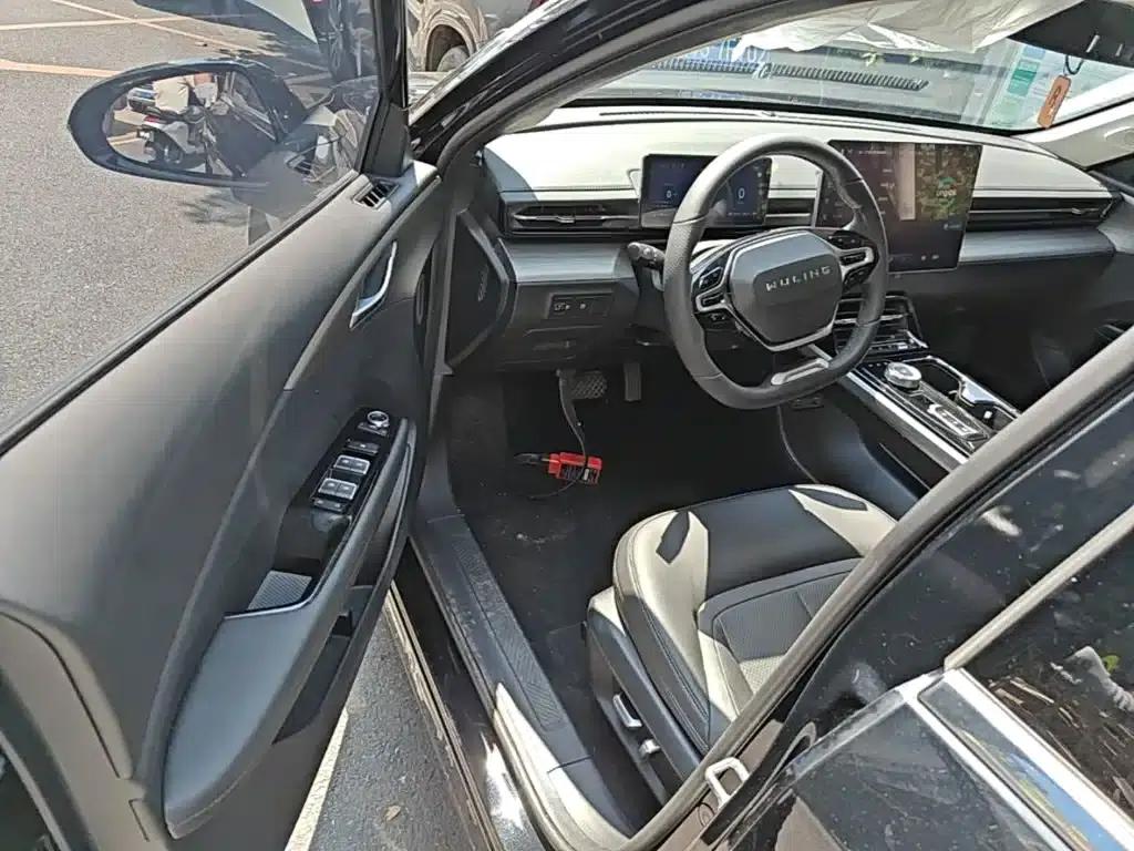 Wuling Xingguang 2023 Model 150 Advanced Edition — миниатюра 16