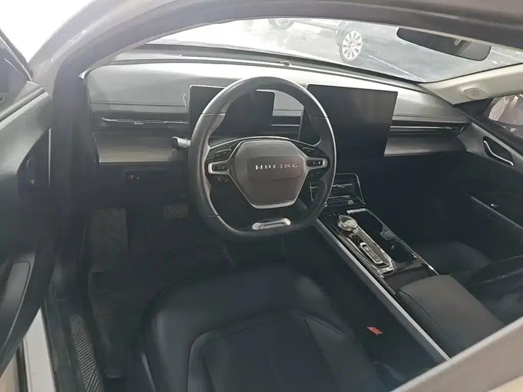 Wuling Xingguang 2024 Co-creation Edition 510 Advanced Model — миниатюра 10
