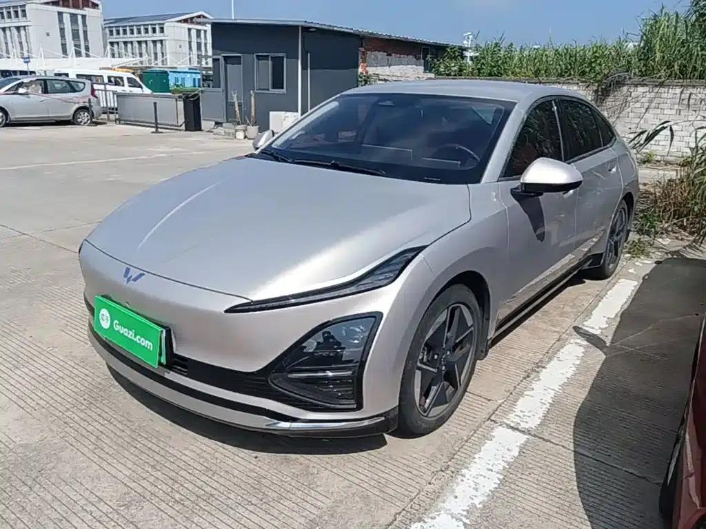 Wuling Xingguang 2024 Co-creation Edition 510 Advanced Model — миниатюра 1