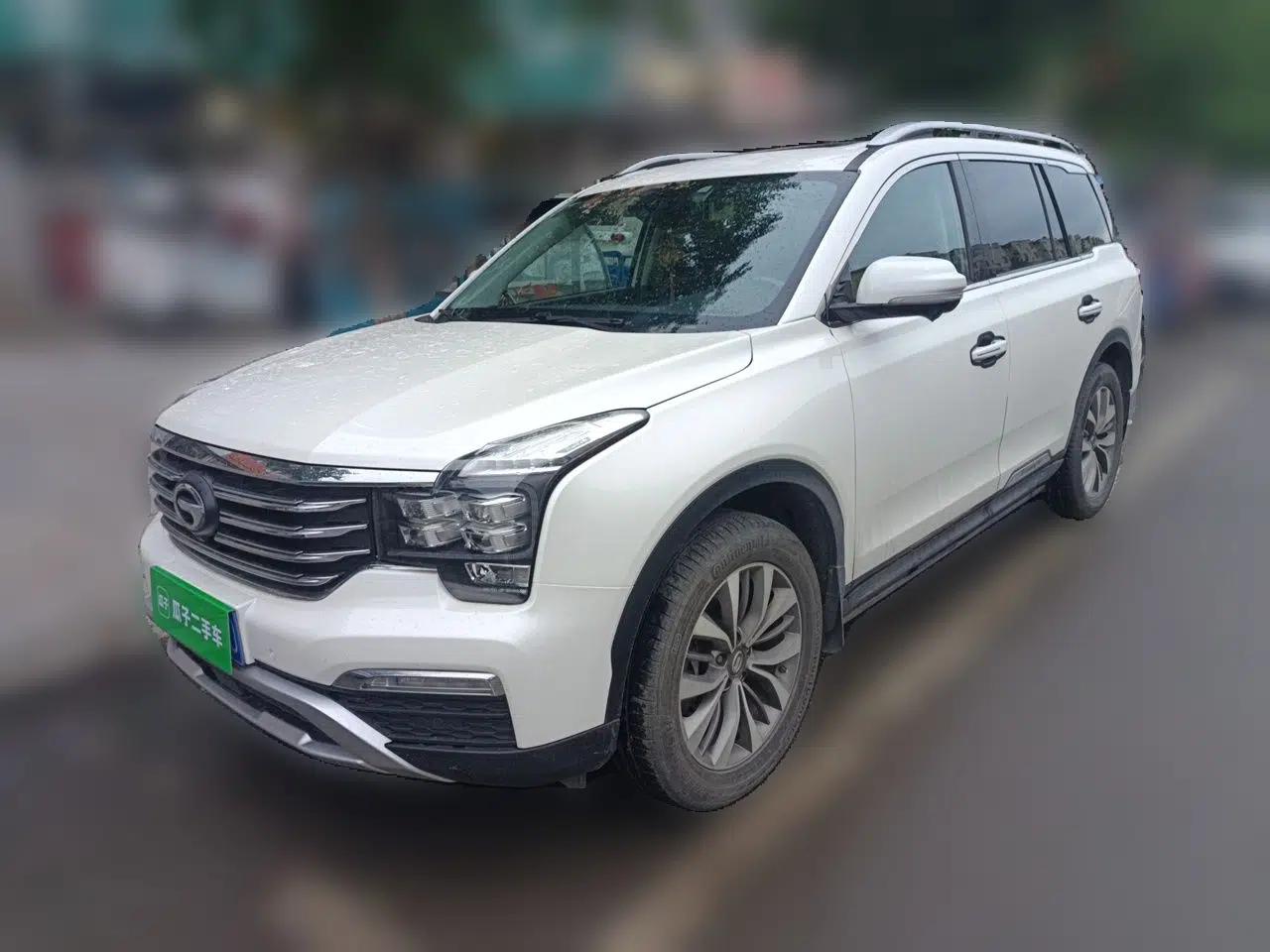 GAC Trumpchi GS8 2017 320T Two-Wheel Drive Luxury Smart Connectivity Version (7 Seats) — миниатюра 1