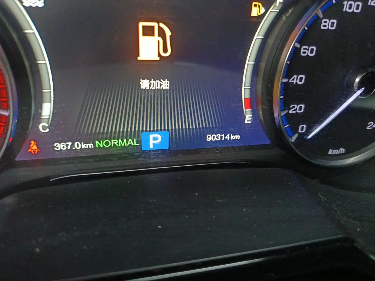 GAC Trumpchi GS8 2017 320T Two-Wheel Drive Luxury Smart Connectivity Version (7 Seats) — миниатюра 12