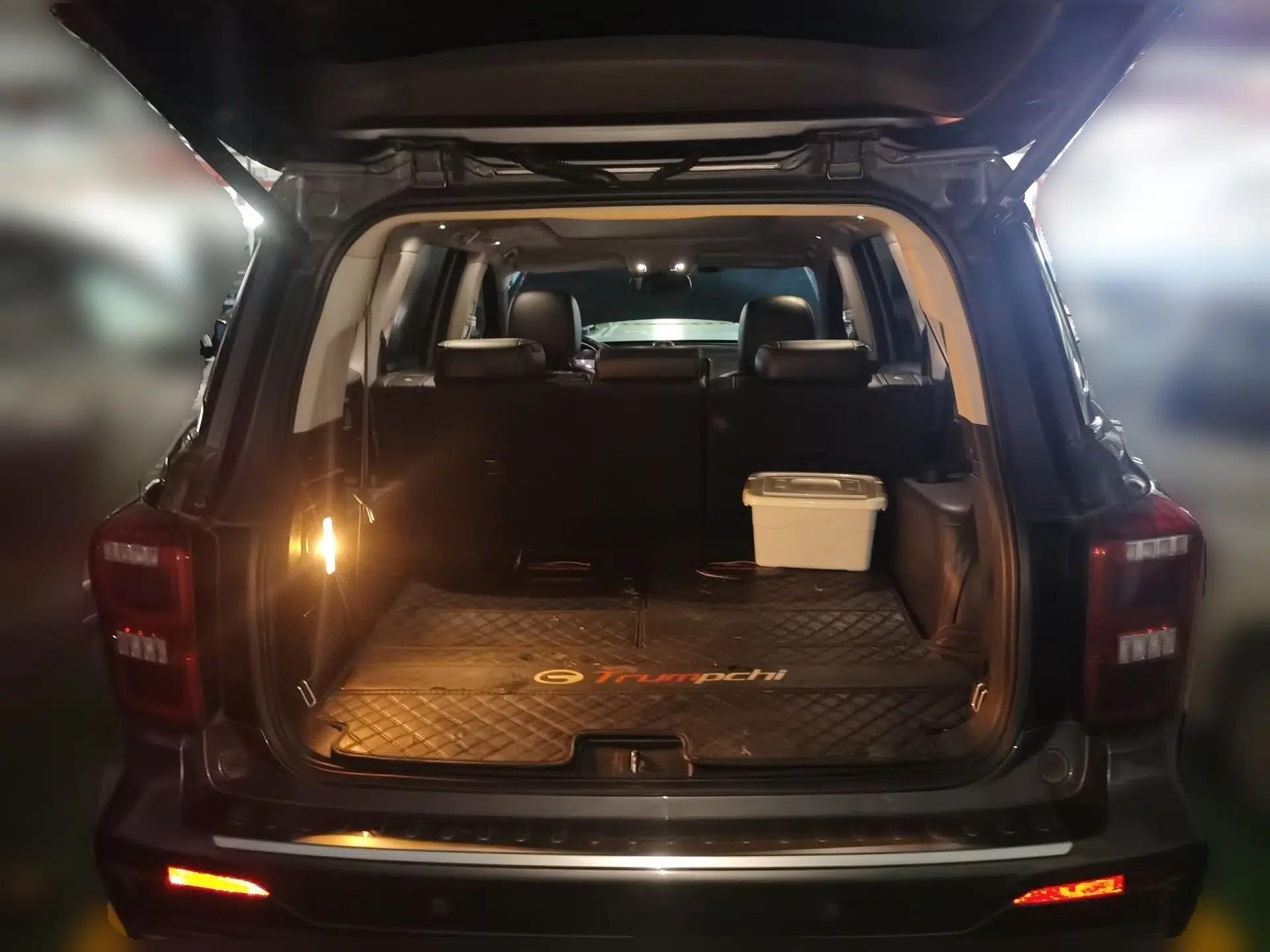 GAC Trumpchi GS8 2020 390T Two-Wheel Drive Luxury Smart Connectivity Commemorative Edition (7 Seats) — миниатюра 19