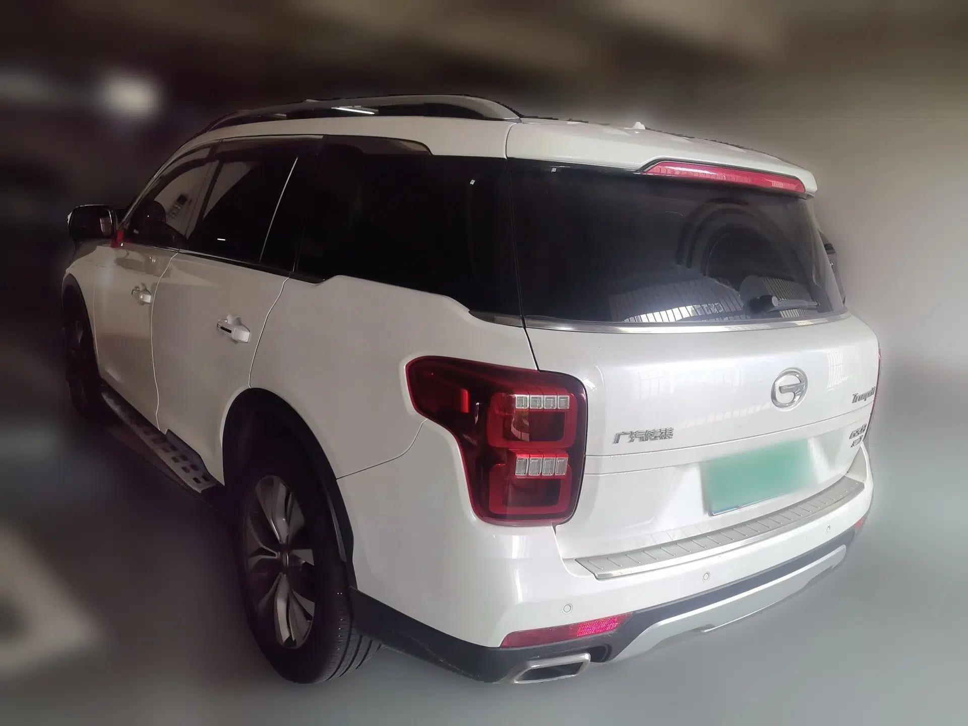 GAC Trumpchi GS8 2017 320T Two-Wheel Drive Luxury Smart Connectivity Version (7 Seats) — миниатюра 4