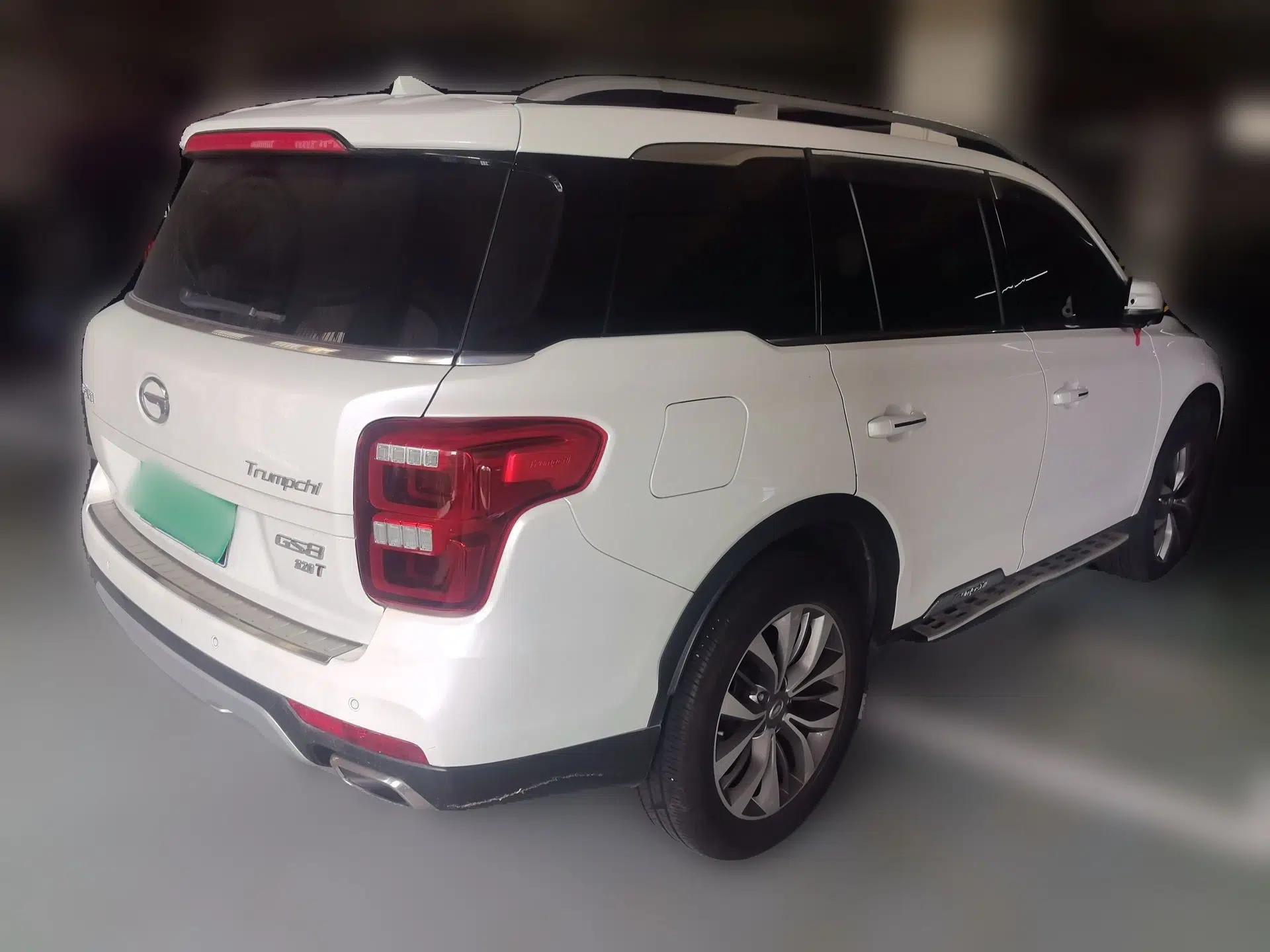GAC Trumpchi GS8 2017 320T Two-Wheel Drive Luxury Smart Connectivity Version (7 Seats) — миниатюра 6