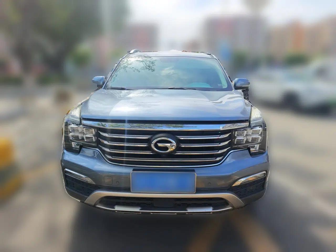 GAC Trumpchi GS8 2017 320T Two-Wheel Drive Luxury Smart Connectivity Version (7 Seats) — миниатюра 2