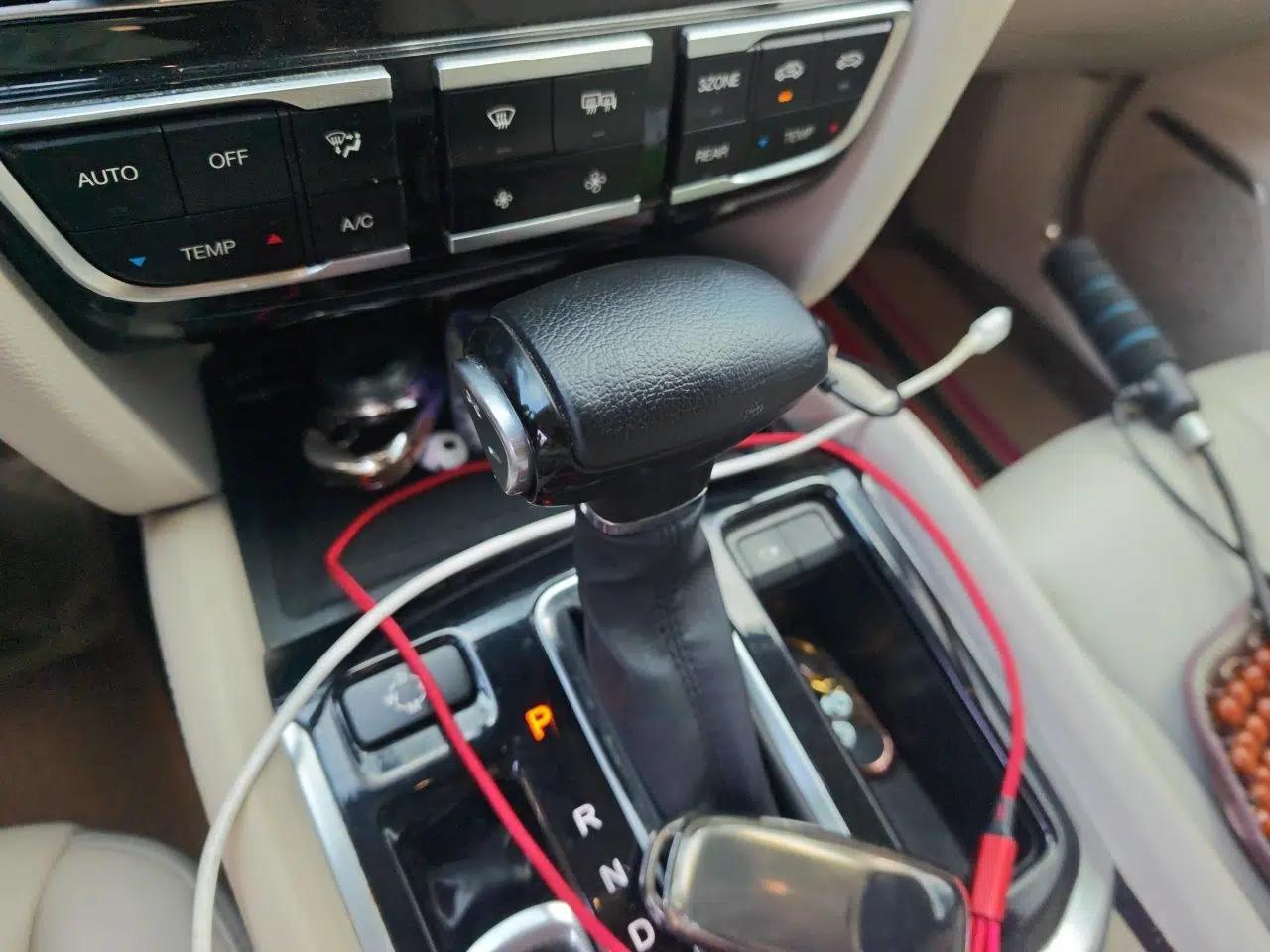 GAC Trumpchi GS8 2017 320T Two-Wheel Drive Luxury Smart Connectivity Version (7 Seats) — миниатюра 14
