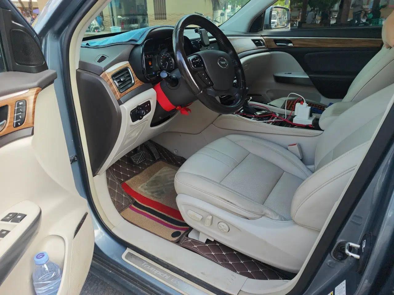 GAC Trumpchi GS8 2017 320T Two-Wheel Drive Luxury Smart Connectivity Version (7 Seats) — миниатюра 16