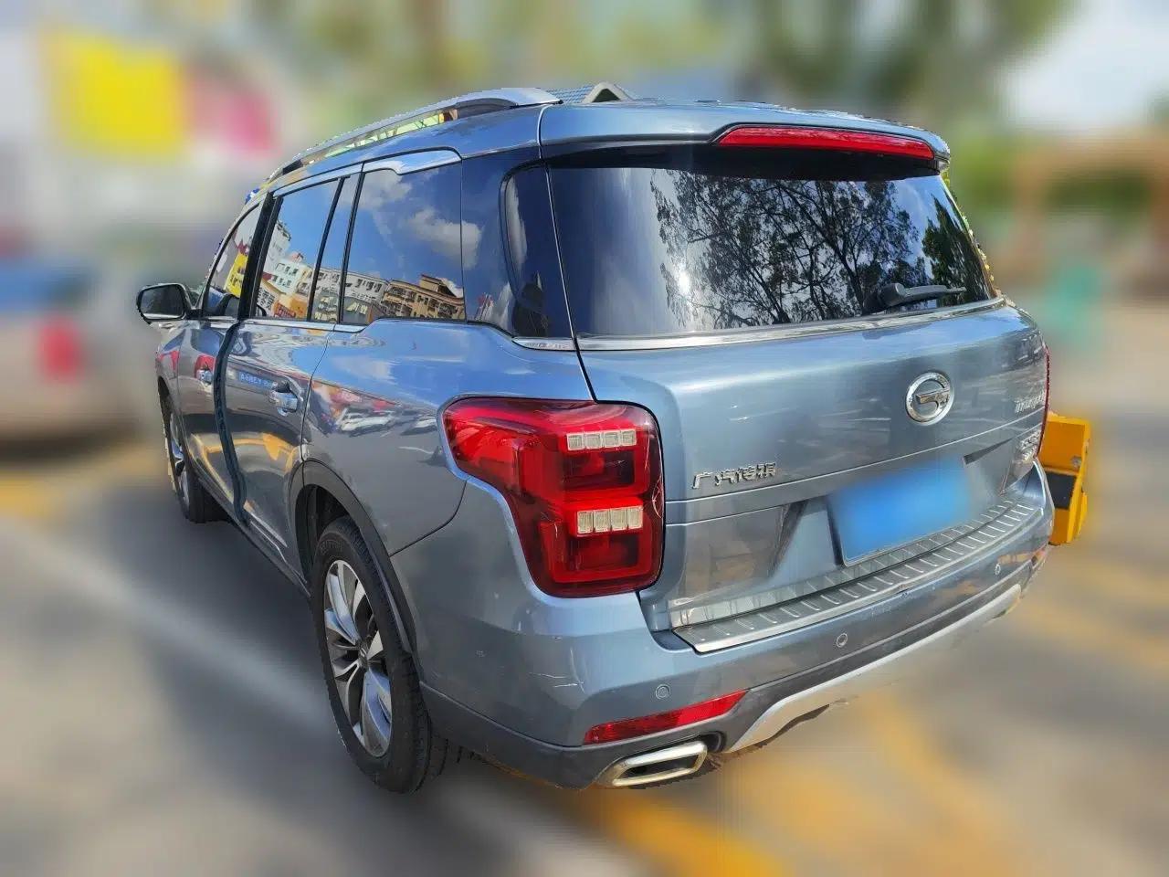 GAC Trumpchi GS8 2017 320T Two-Wheel Drive Luxury Smart Connectivity Version (7 Seats) — миниатюра 4