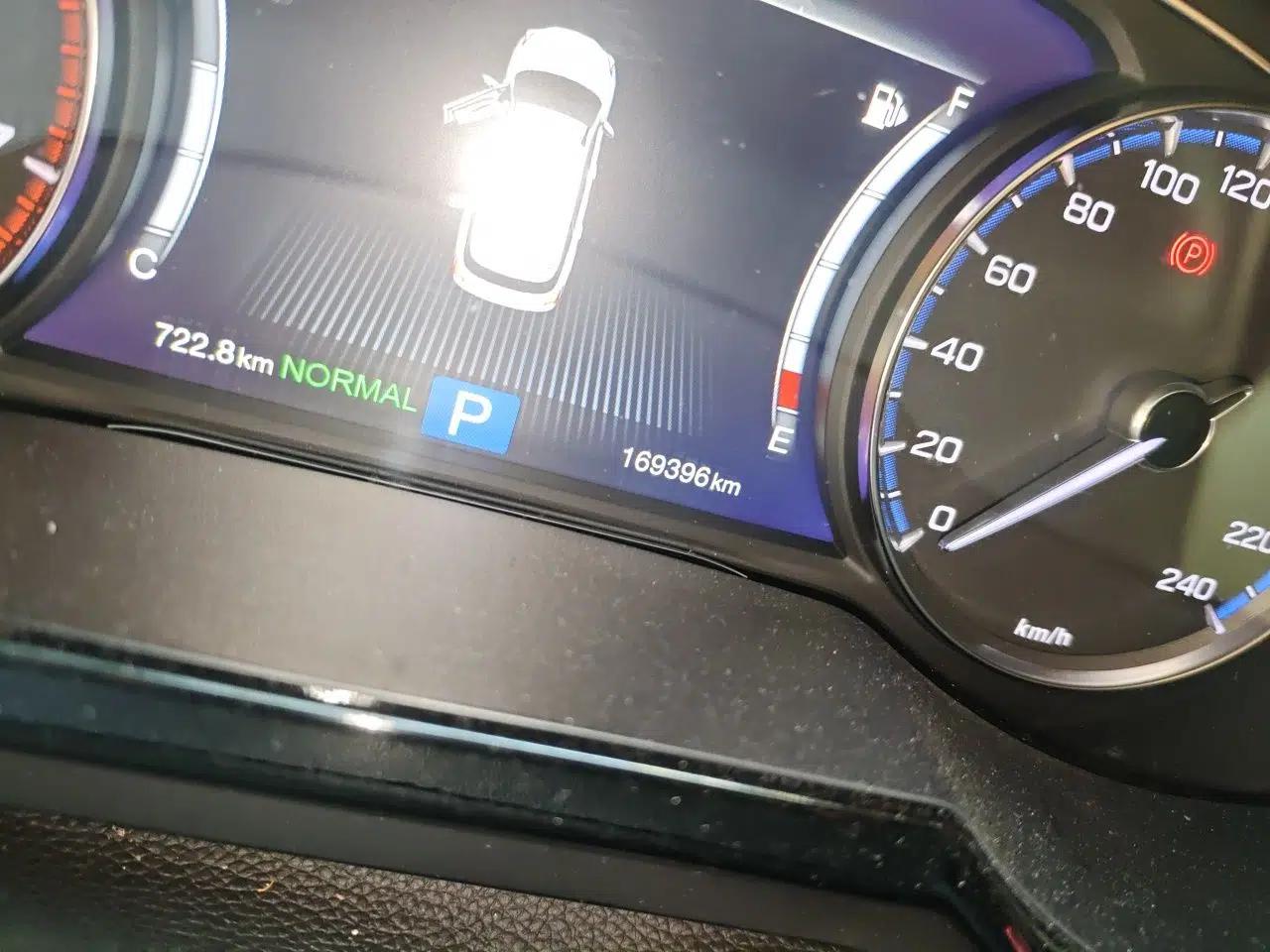 GAC Trumpchi GS8 2017 320T Two-Wheel Drive Luxury Smart Connectivity Version (7 Seats) — миниатюра 12