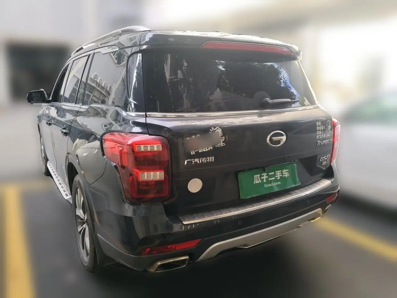 GAC Trumpchi GS8 2017 320T Two-Wheel Drive Luxury Smart Connectivity Version (7 Seats) — миниатюра 4