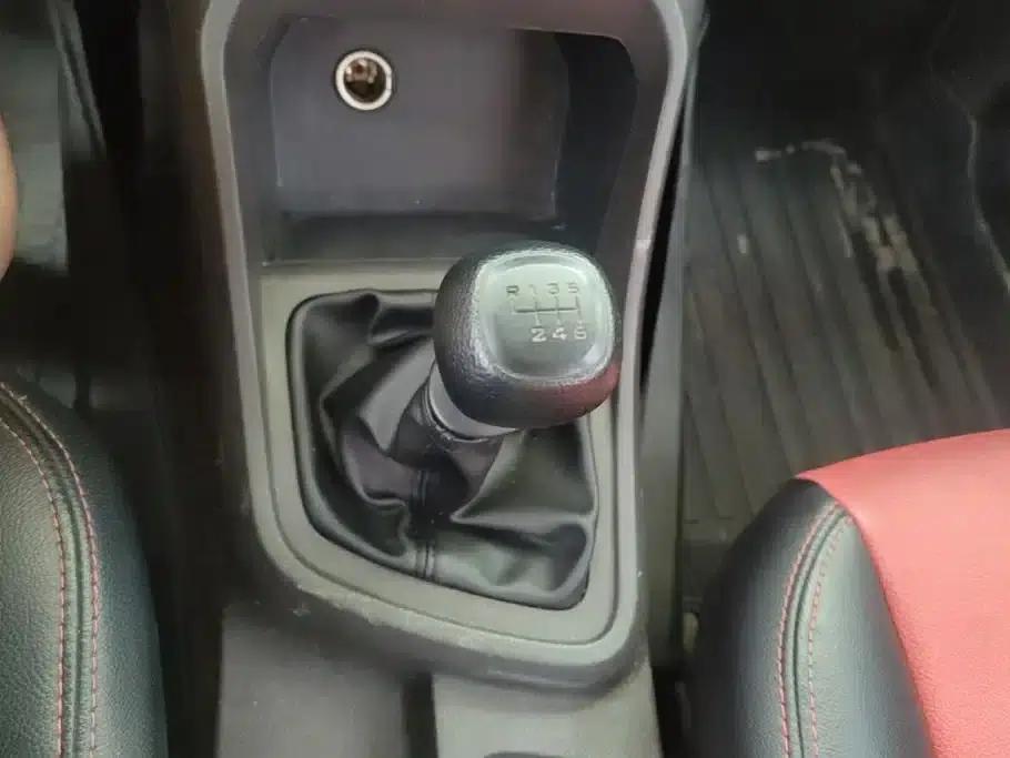 Wuling Hongguang V 2022 1.5L Sporty Edition with Hydraulic Power Steering (LAR) — миниатюра 16