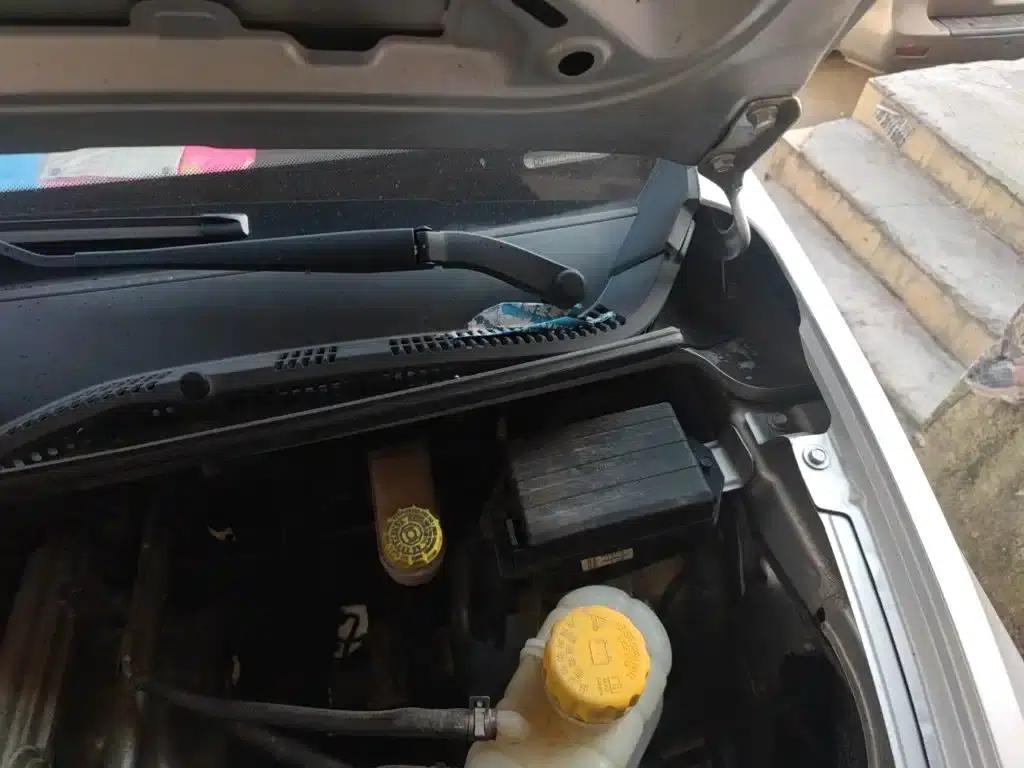 Wuling Hongguang V 2022 1.5L Sporty Edition with Hydraulic Power Steering (LAR) — миниатюра 24
