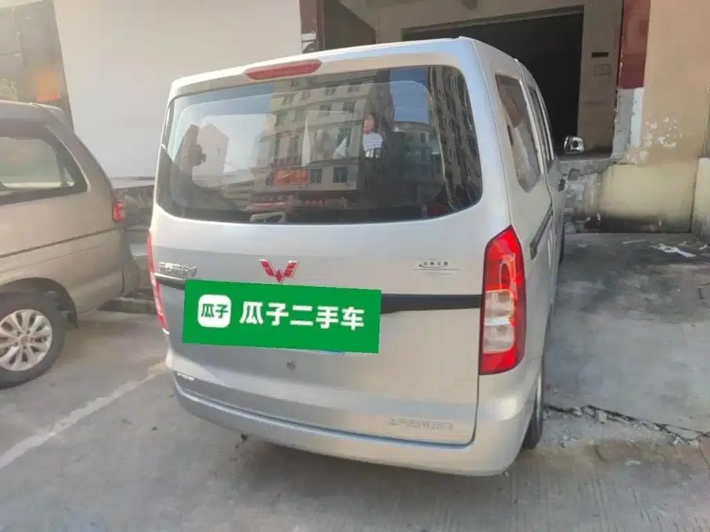 Wuling Hongguang V 2022 1.5L Sporty Edition with Hydraulic Power Steering (LAR) — миниатюра 4