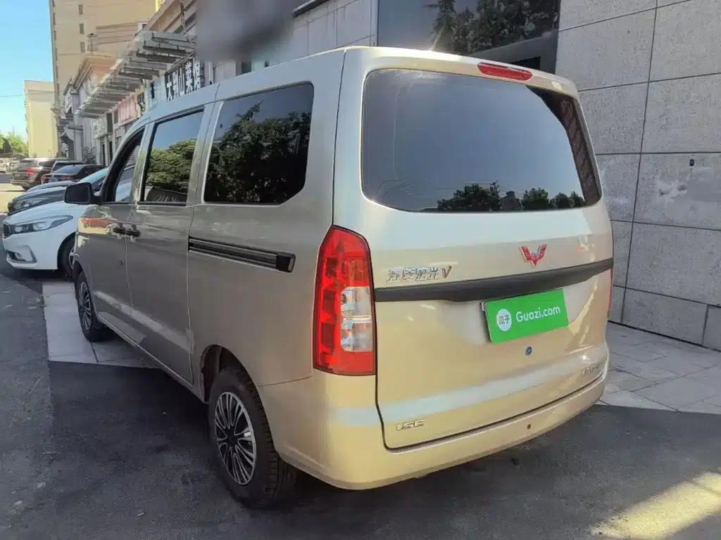 Wuling Hongguang V 2022 1.5L Jinqu Edition Electric Power Assist LAR — миниатюра 5
