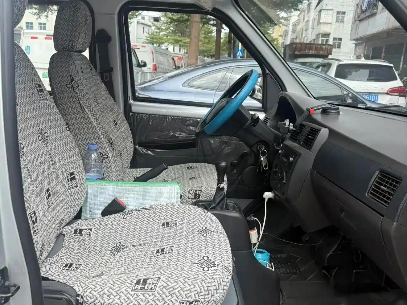 Wuling Rongguang 2019 1.5L Extended Van Basic Model 5 Seats — миниатюра 6