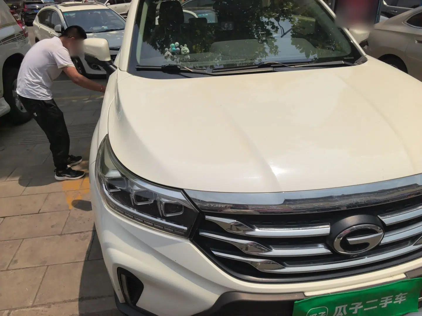 GAC Trumpchi GS4 2018 235T Automatic Two-Wheel Drive Luxury Smart Connectivity Millionth Anniversary Edition — миниатюра 7