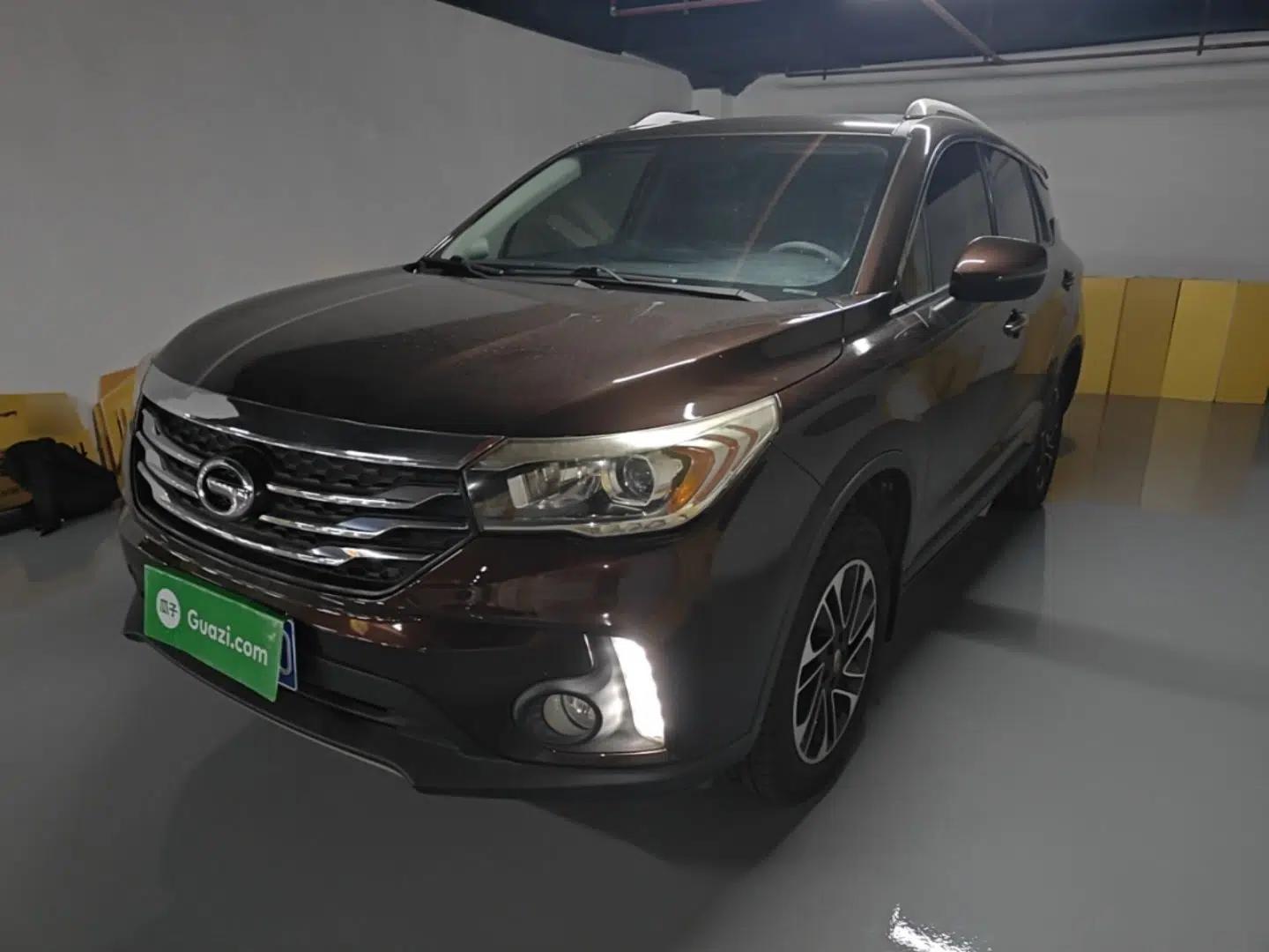 GAC Trumpchi GS4 2017 235T Automatic Two-Wheel Drive Elite Edition — миниатюра 1