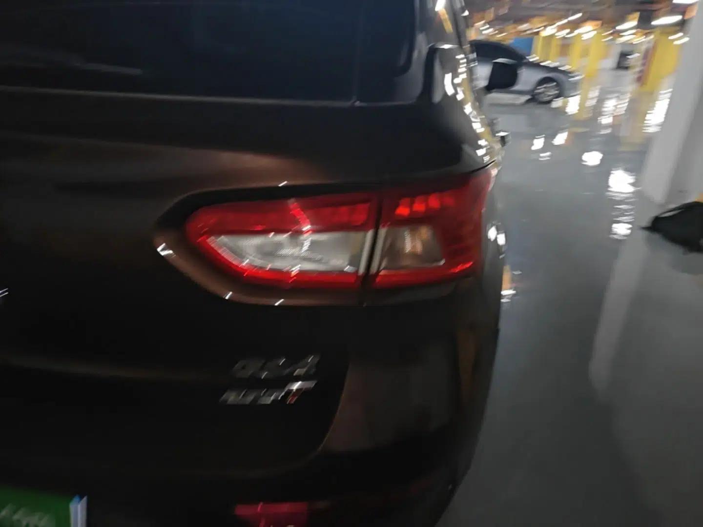 GAC Trumpchi GS4 2017 235T Automatic Two-Wheel Drive Elite Edition — миниатюра 9