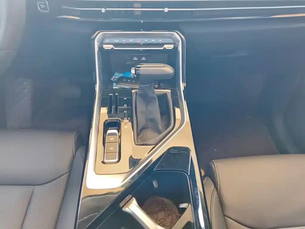 Wuling Xingchen 2021 1.5T CVT Star Edition — миниатюра 14